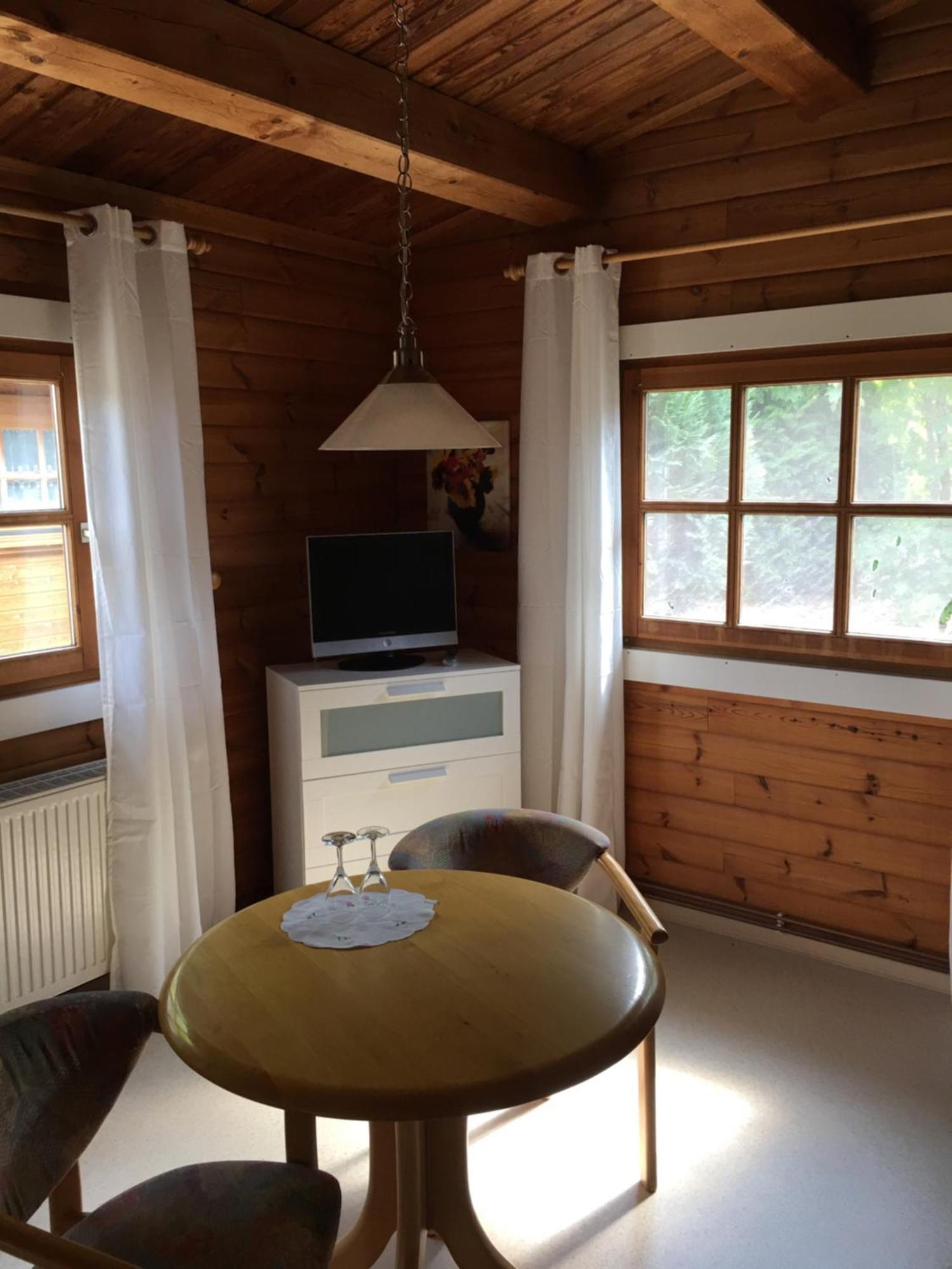 Abb Sportcenter Gaensefurth, Doppelzimmer Ohne Kueche, Standard Doppelzimmer Mit Kueche 헤클링언 외부 사진